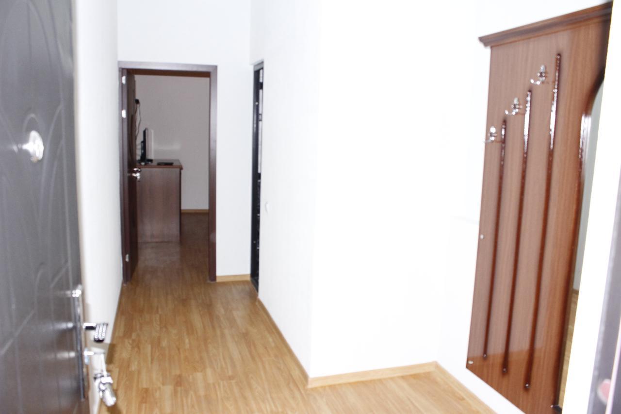 Hotel Fenix Complex Kapan Exterior photo